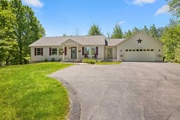 2732 Hammond Highlands, TraverseCity, MI 49686