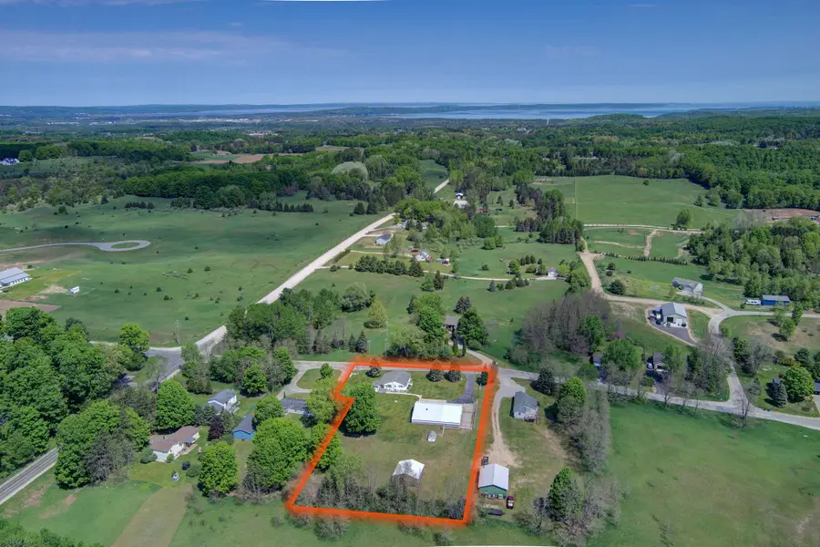 2072 E Potter, East Bay, MI 49696 - #2