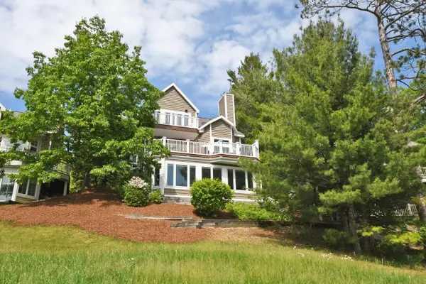 4 Chimney, GlenArbor, MI 49636