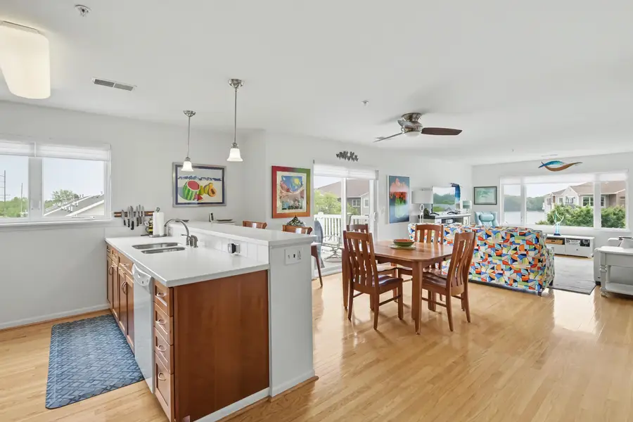 1122 Lake Ridge DR, Traverse City, MI 49684 - #3