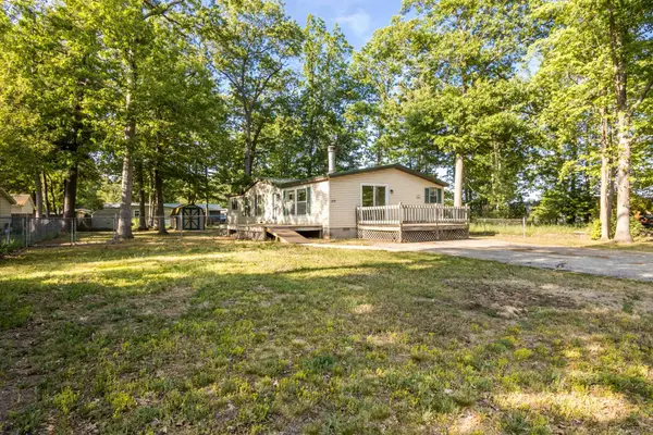 819 Gladewood, TraverseCity, MI 49686