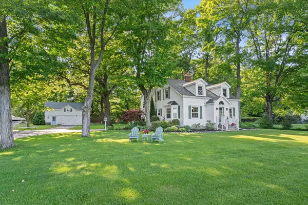 9714 SW Bay Shore DR, TraverseCity, MI 49684