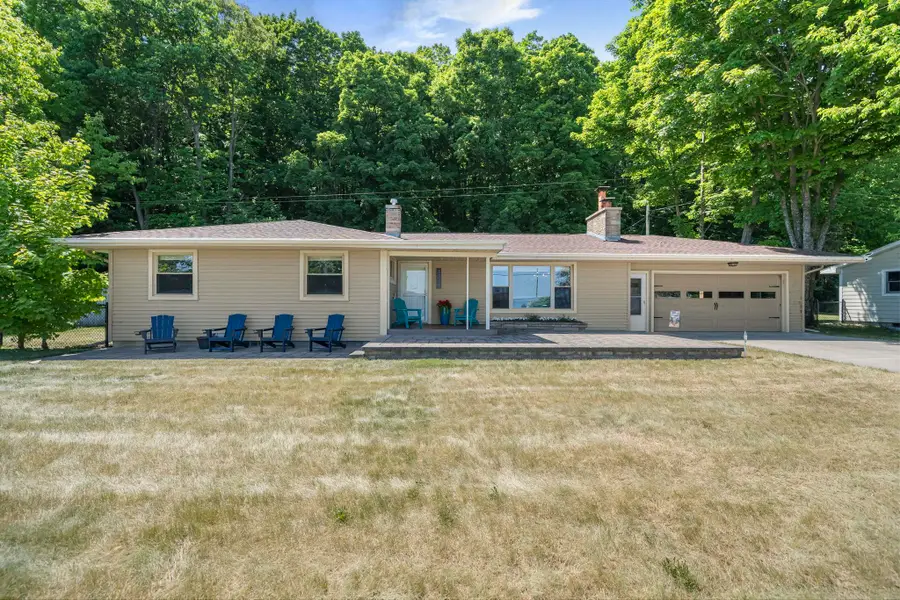 7344 S West Bayshore, Bingham, MI 49684 - #2