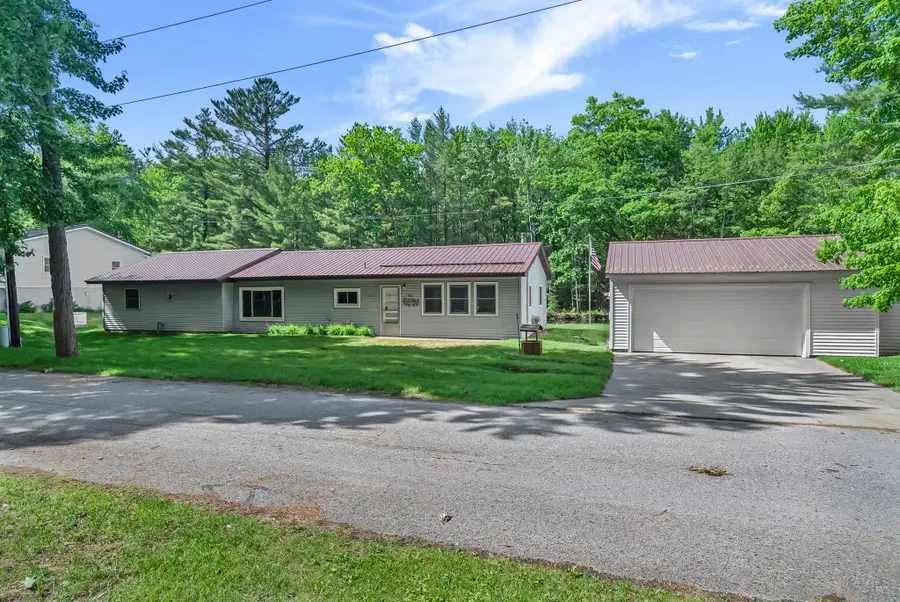 311 W Lake, Cadillac, MI 49601 - #2