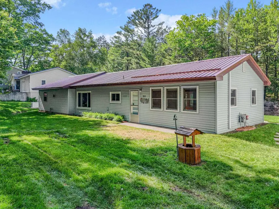 311 W Lake, Cadillac, MI 49601 - #3