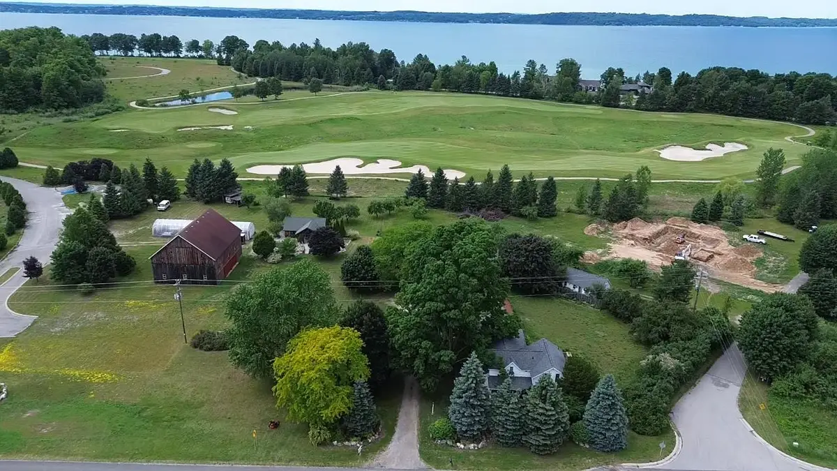 8491 US-31 N, Williamsburg, MI 49690 - #1