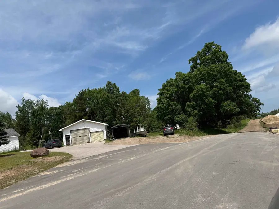 1950 Vanderlip, East Bay, MI 49686 - #2