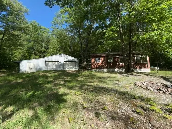 4933 E Johnson RD, LakeCity, MI 49651