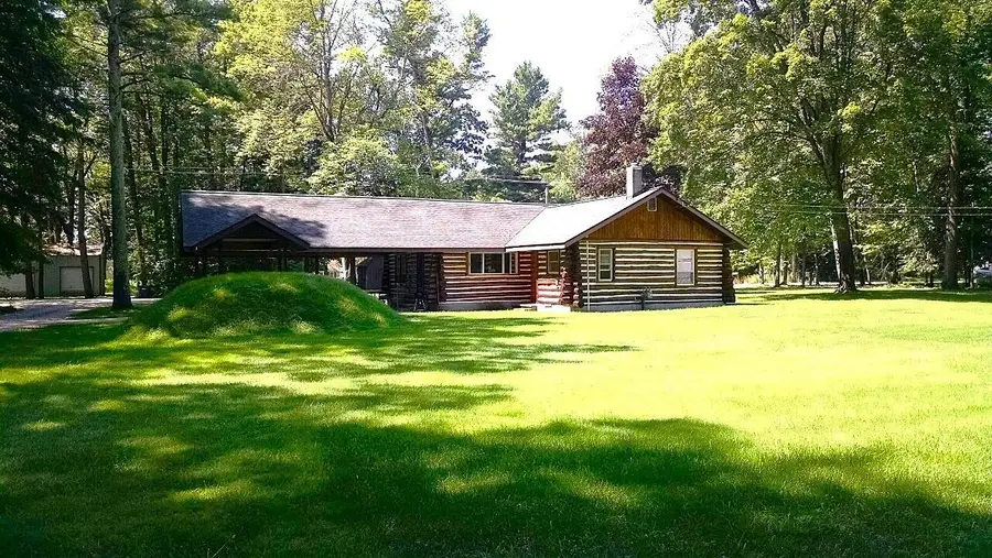 8646 Deadstream, Honor, MI 49640 - #2