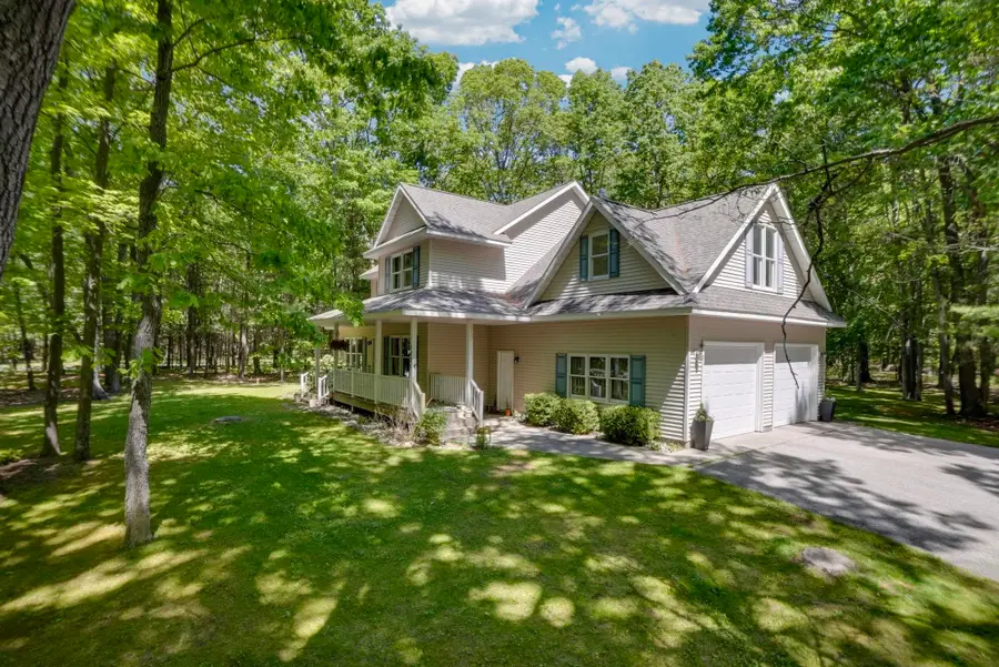 1424 Timber Ridge, Manistee, MI 49660 - #3