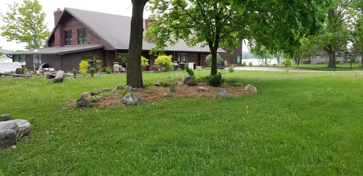 1084 Clubhouse, Weidman, MI 48893 - #1