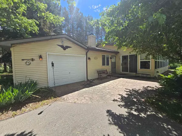 3351 S Dickerson, LakeCity, MI 49651