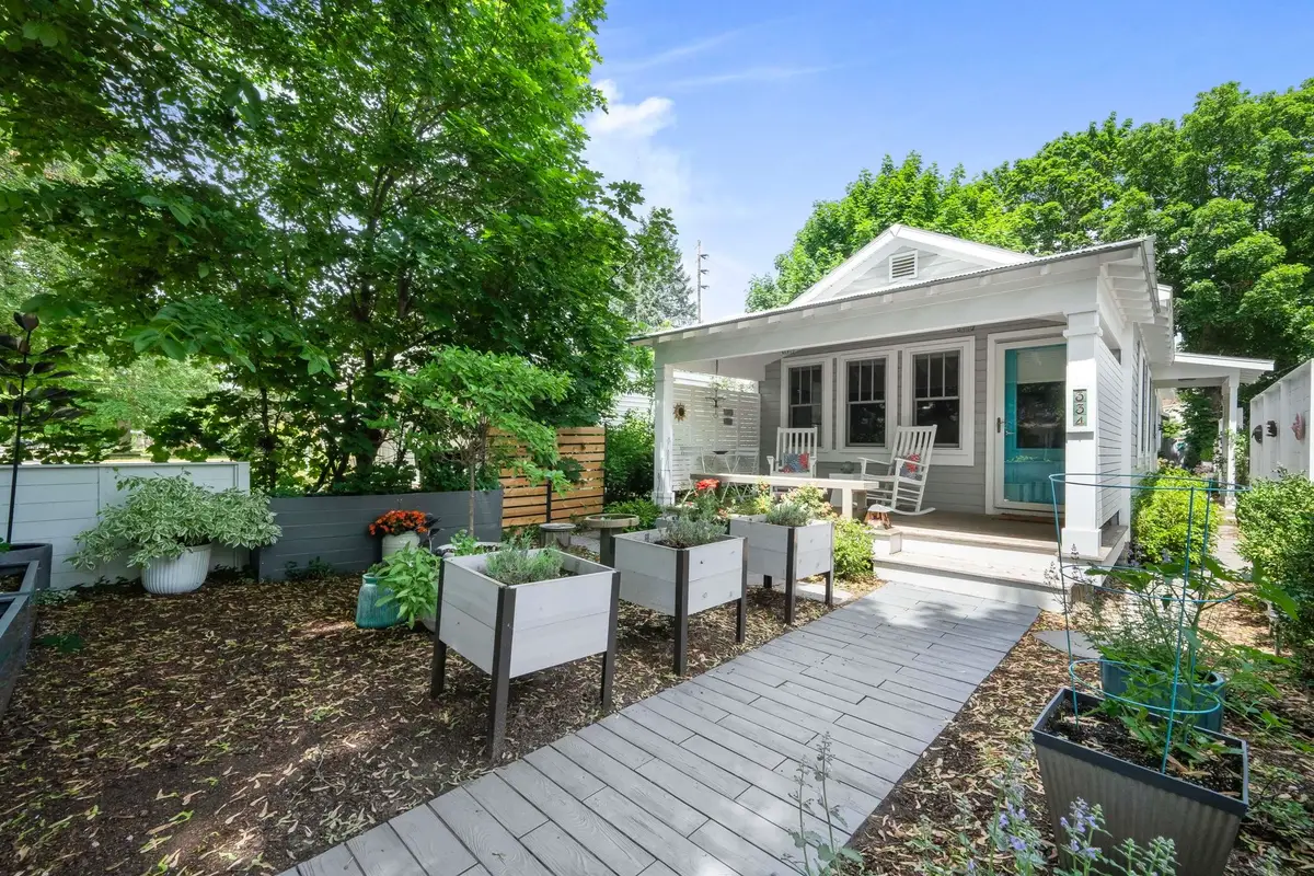 334 W Twelfth, Traverse City, MI 49684 - #1
