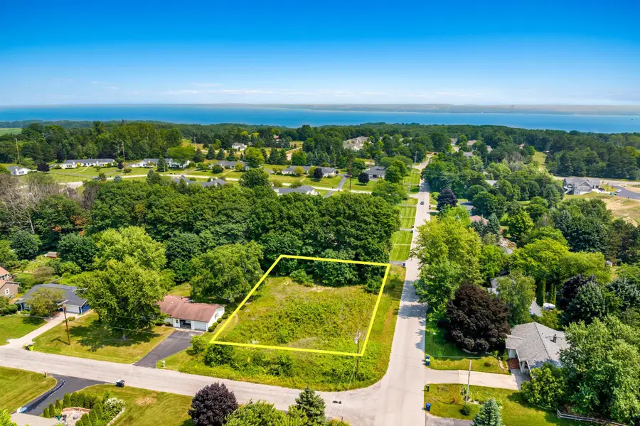 7016 Hilltop, Peninsula, MI 49686 - #2