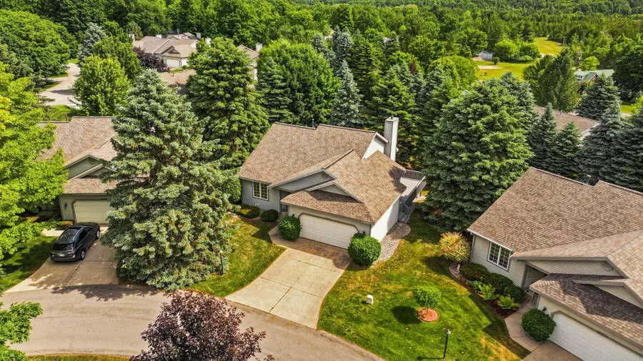 12016 S Elk, Greilickville, MI 49684 - #2