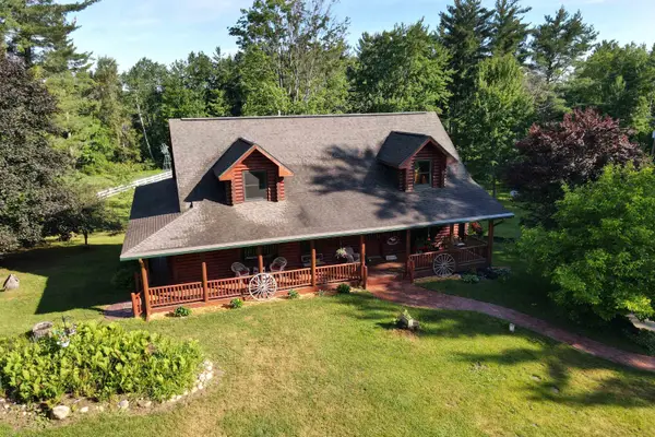8100 Hodge, Kingsley, MI 49649