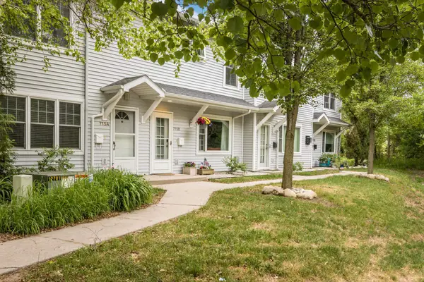 715 Lake AVE, TraverseCity, MI 49684