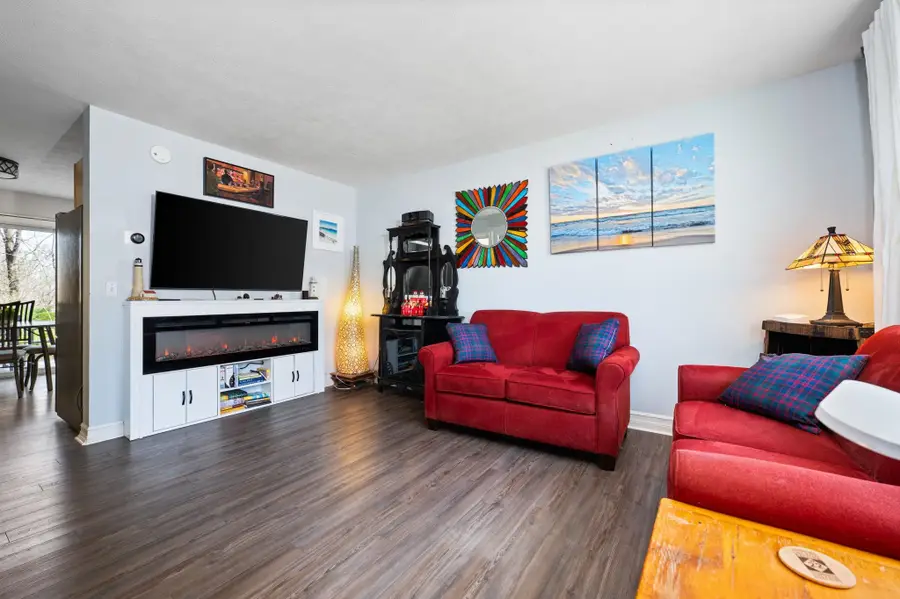 715 Lake AVE, Traverse City, MI 49684 - #2