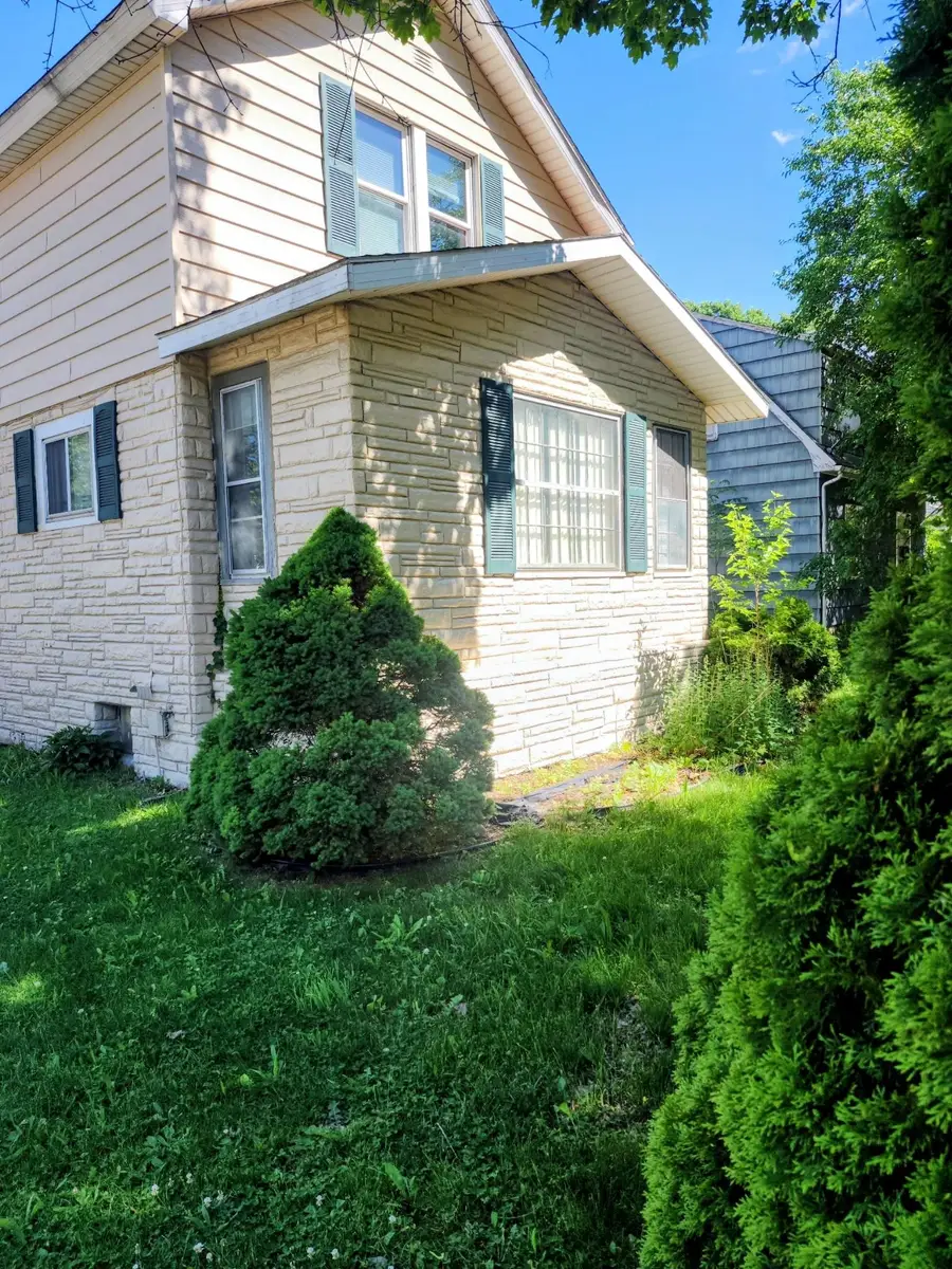 310 N Mountain ST, Bay City, MI 48706 - #2