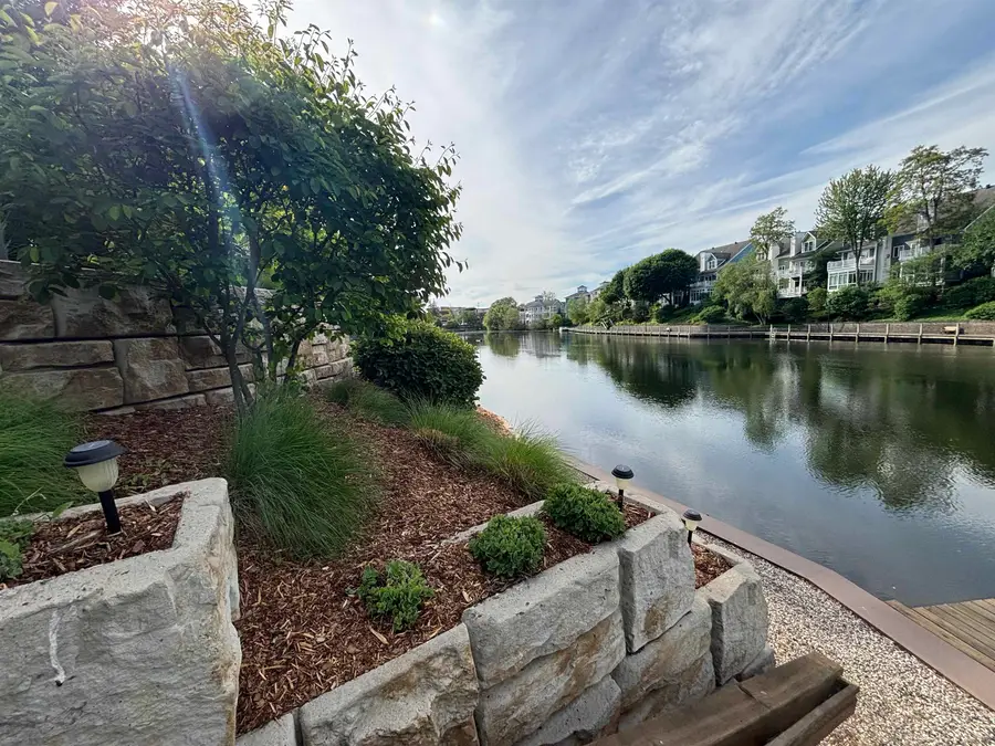 240 Washington ST, Traverse City, MI 49684 - #2