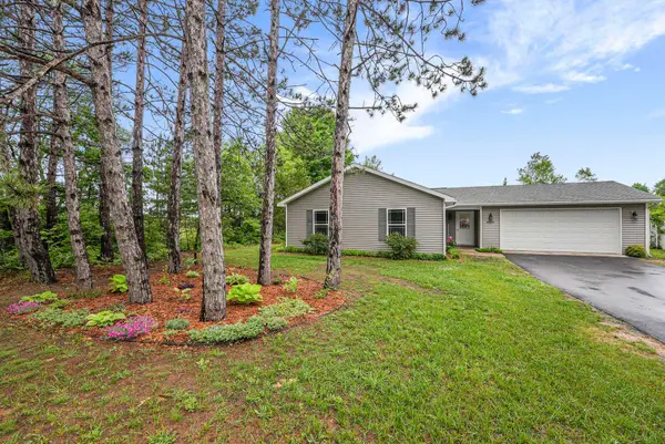 4564 Blair Townhall, TraverseCity, MI 49685