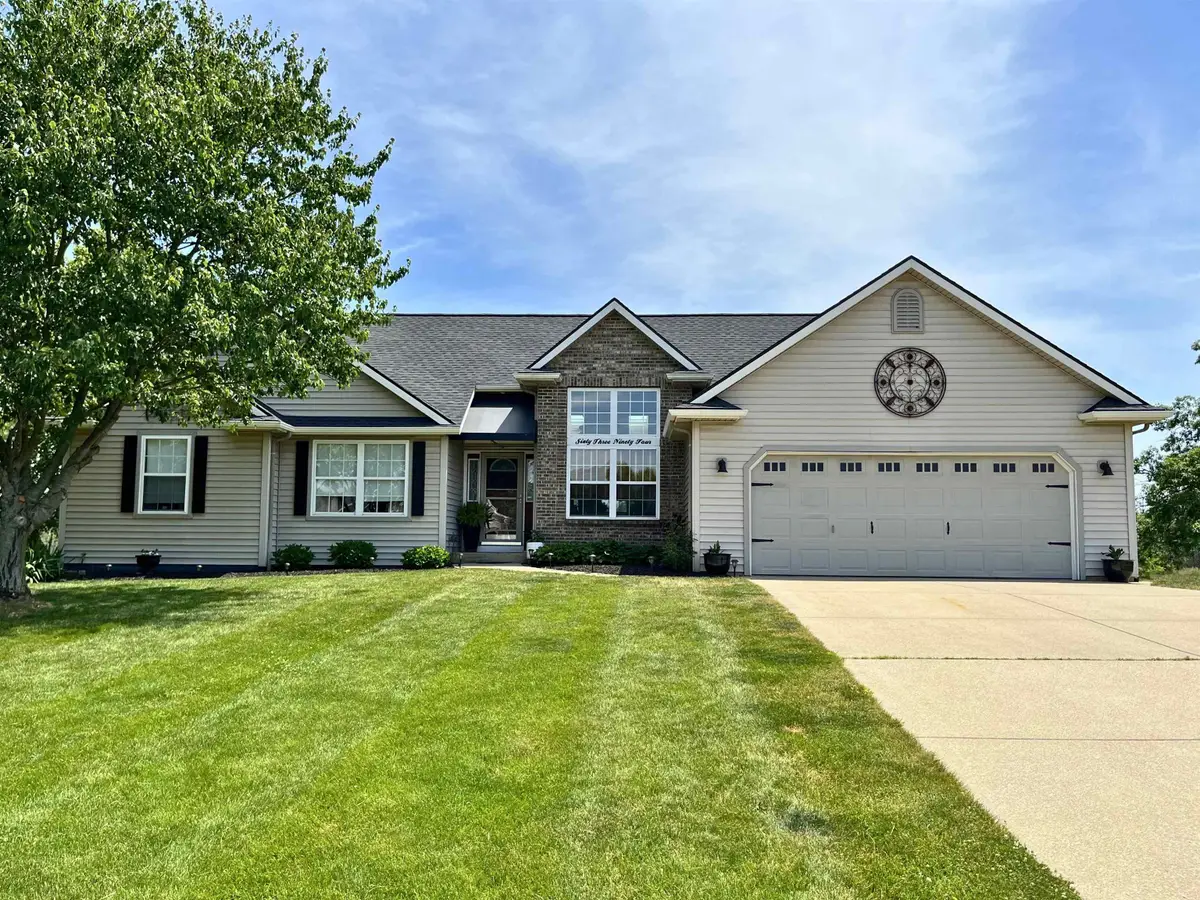 6394 Waterclover ST, Pavilion, MI 49088 - #1