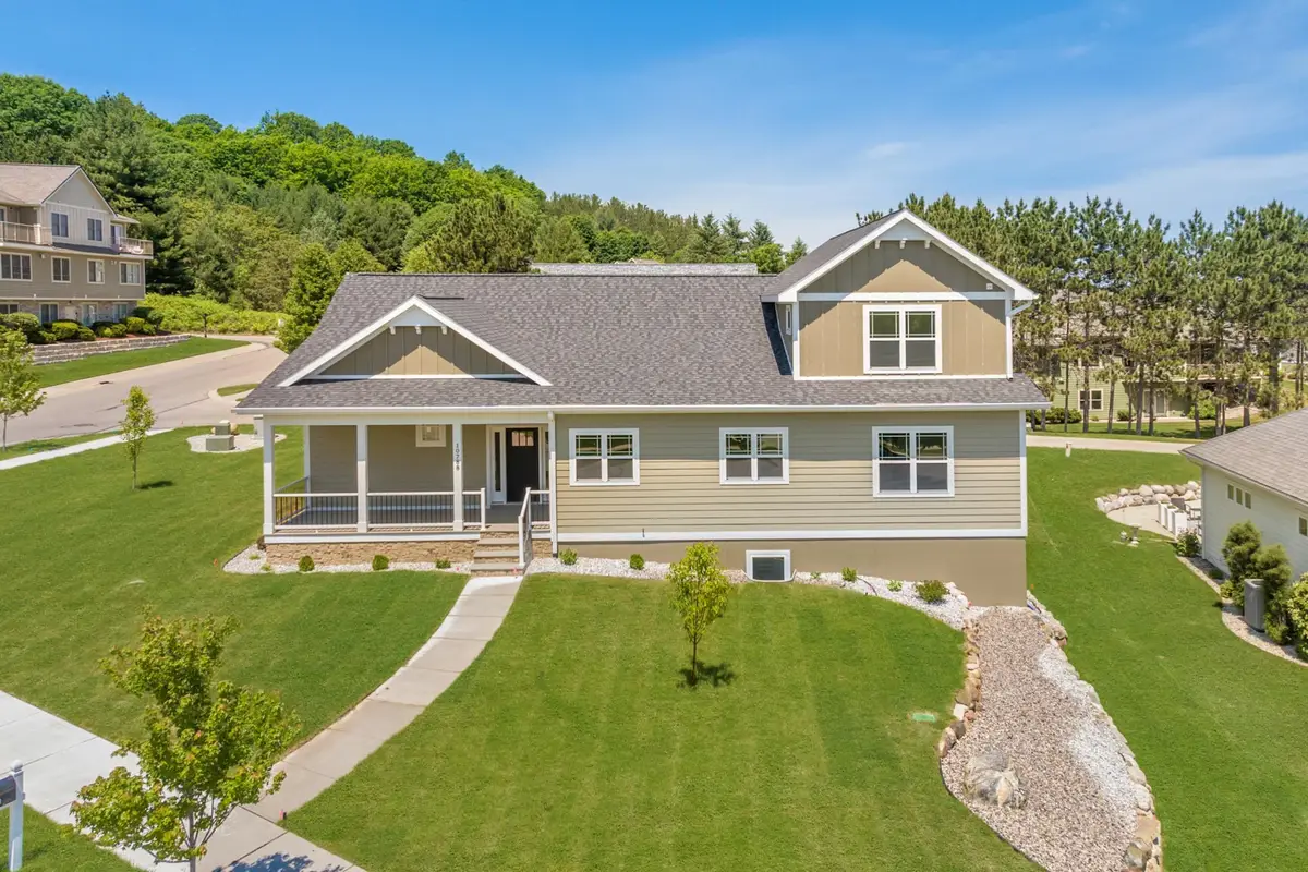 10788 Shrewbury, Traverse City, MI 49684 - #1