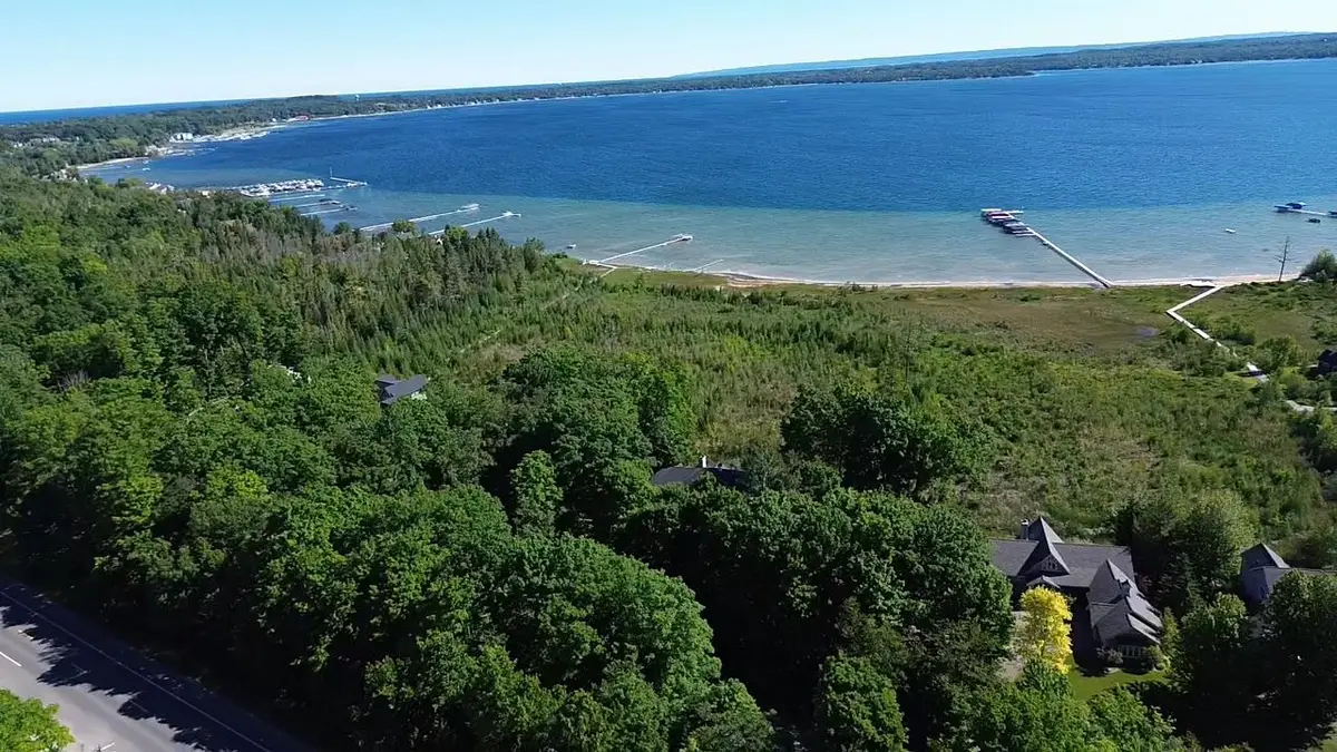 00 Robins RDG, Charlevoix, MI 49720 - #1