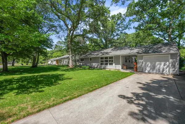 611 Woodland, TraverseCity, MI 49686
