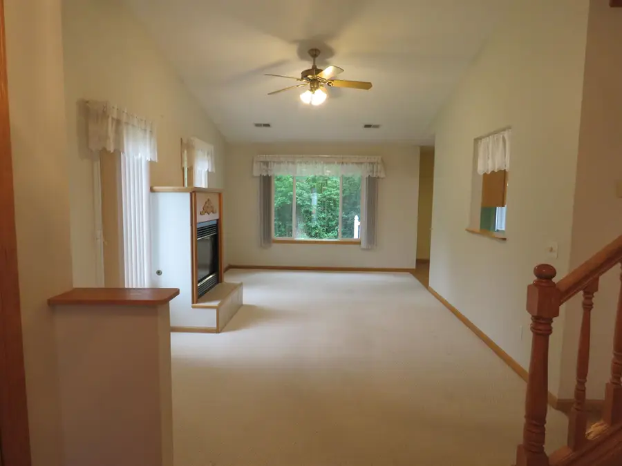 236 Greenview CIR, Cadillac, MI 49601 - #3