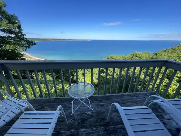 4A Pinnacle, GlenArbor, MI 49636