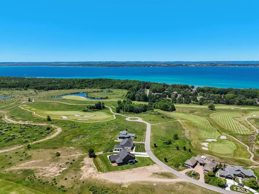 4162 Dornoch, Williamsburg, MI 49690 - #3