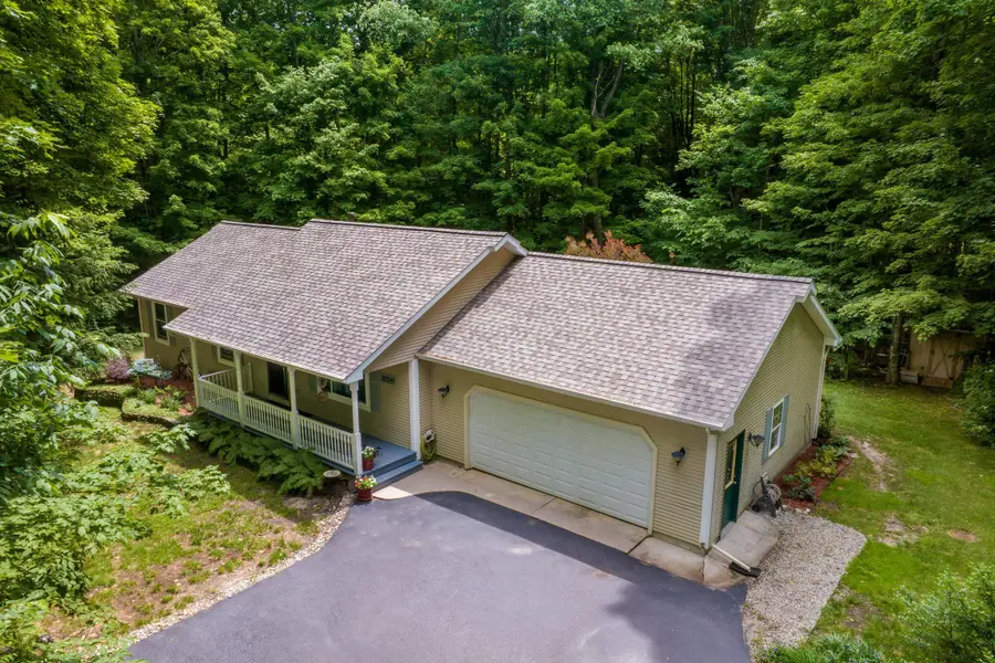 20241 Samara, Almira, MI 49650 - #2