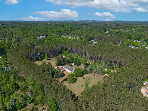 10705 Thiel, TraverseCity, MI 49684