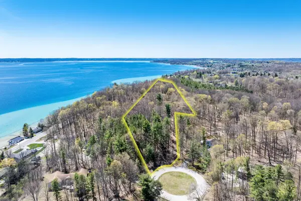 Lot 21 Moonrise, TraverseCity, MI 49686
