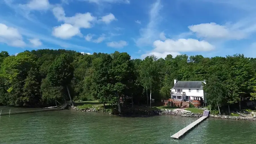 9276 Elk Lake TRL, Williamsburg, MI 49690 - #2