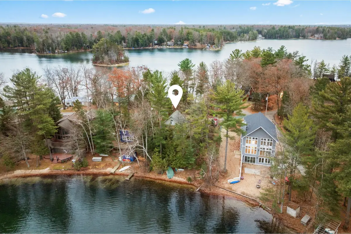 4411 Lakeview, Traverse City, MI 49696 - #1