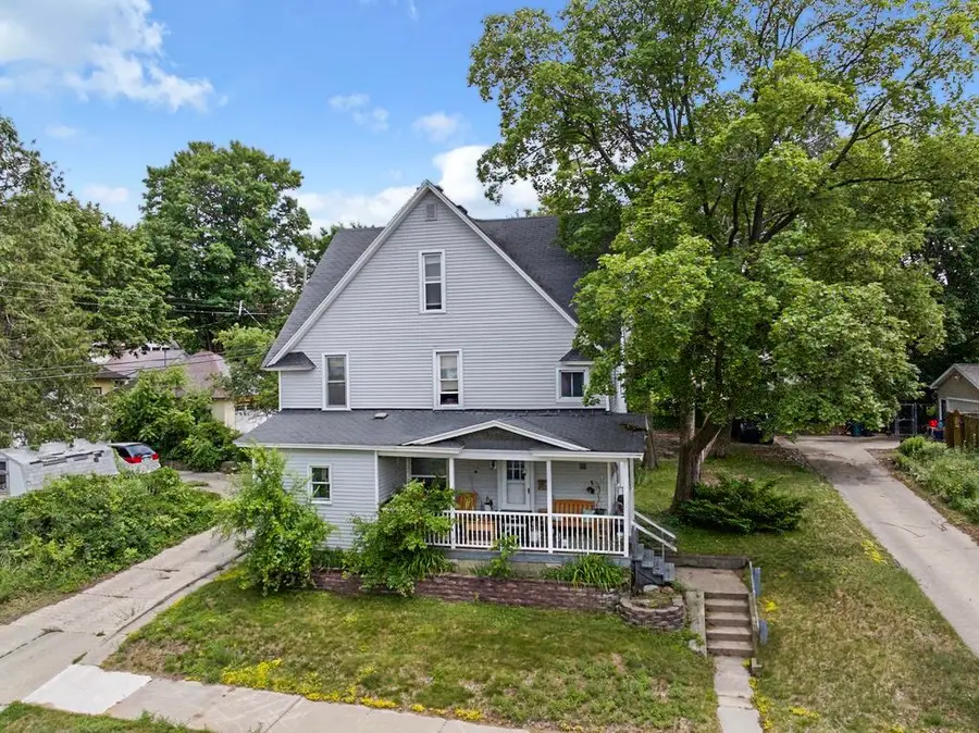 218 S Cottage, Cadillac, MI 49601 - #3
