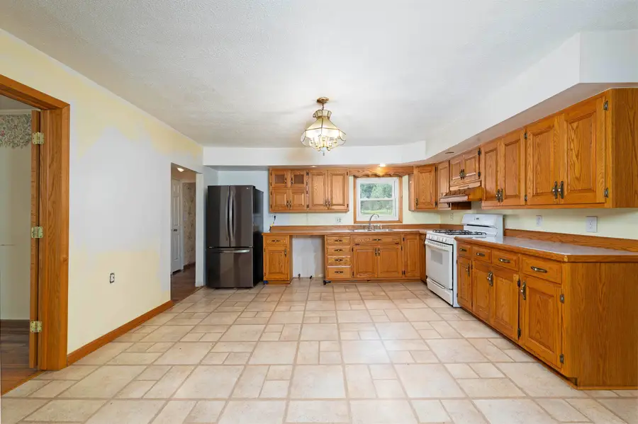 5201 W 14, Mesick, MI 49668 - #3