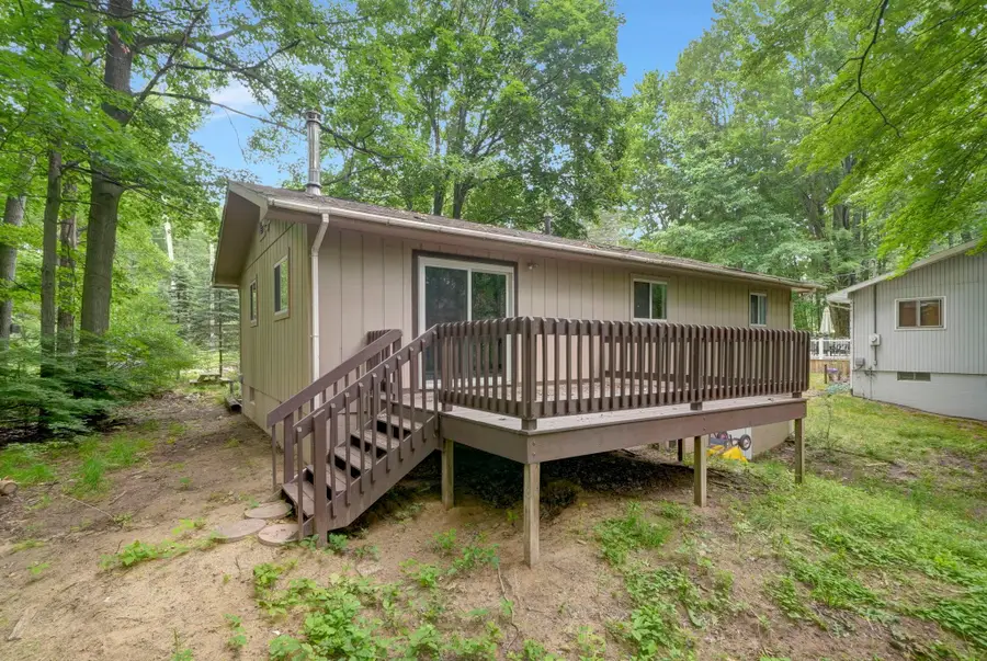 8277 W Ridge, Stanwood, MI 49346 - #2