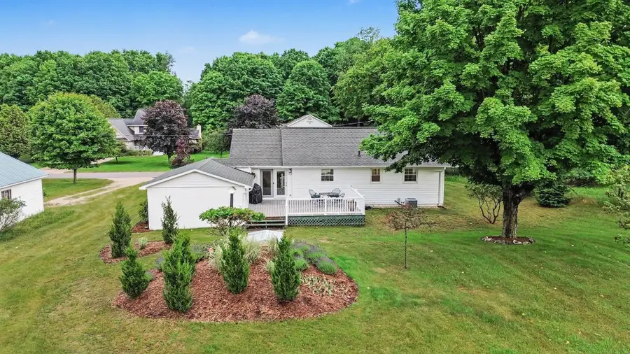 131 George, Frankfort, MI 49635 - #3