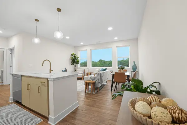 1109 S Carver, TraverseCity, MI 49686
