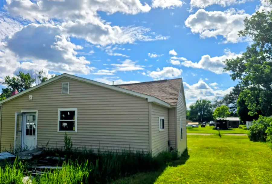 112 N 2nd, Mesick, MI 49668 - #3