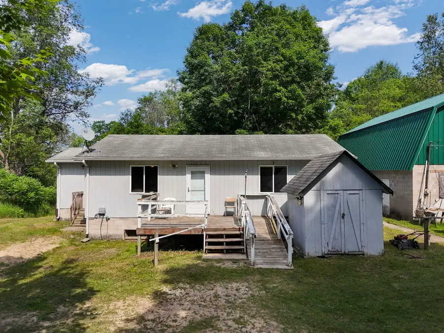 3850 N 25 RD, Mesick, MI 49668 - #3