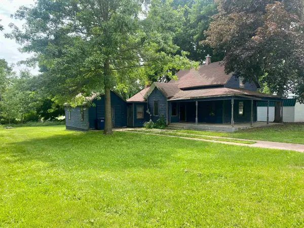 416 E Maple ST, Mcbain, MI 49657