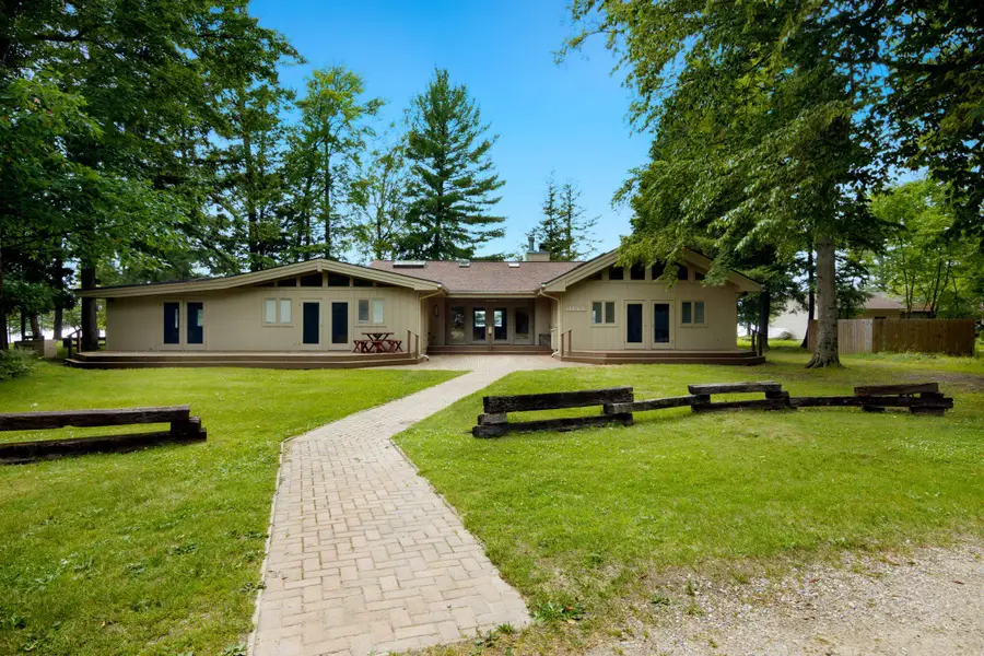 8143 Drake, Williamsburg, MI 49690 - #2