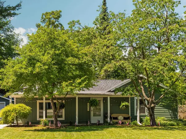 4077 Evelyn, TraverseCity, MI 49686