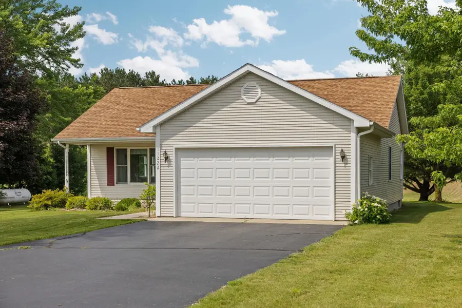 11222 Blackman RD, Kingsley, MI 49649 - #2