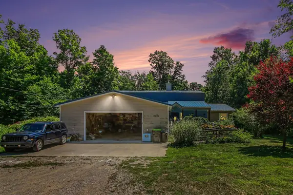 10212 E 48, Cadillac, MI 49601