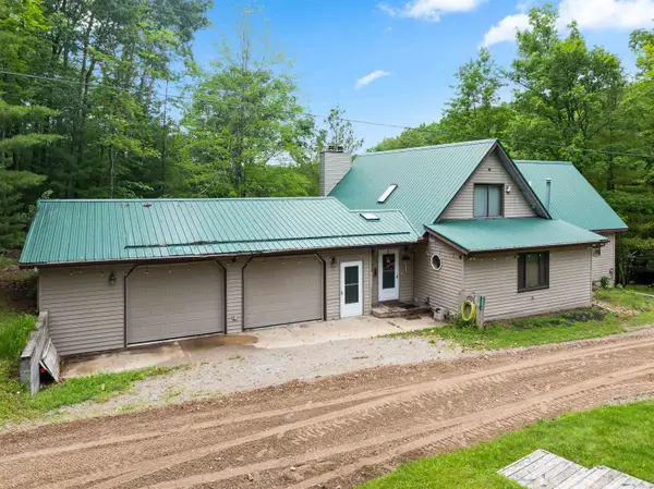 5290 E Twin Lake, RoseCity, MI 48654